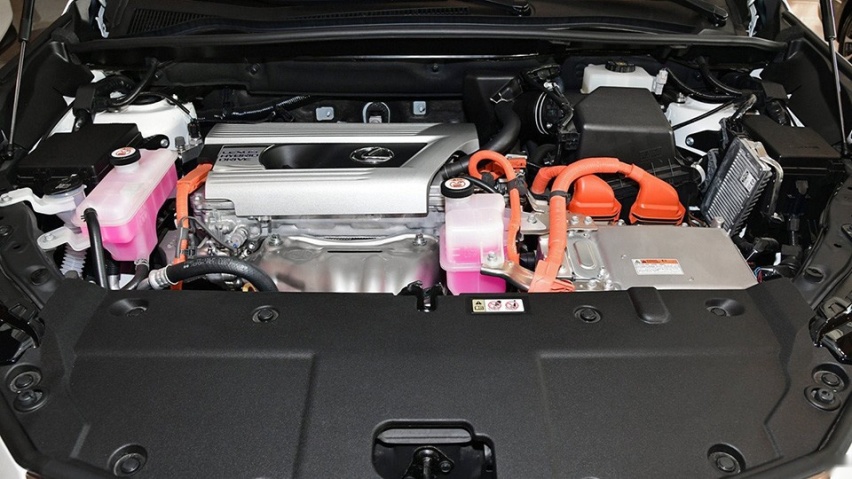 月养车1千7不算省？雷克萨斯NX混动版加油便宜保险贵