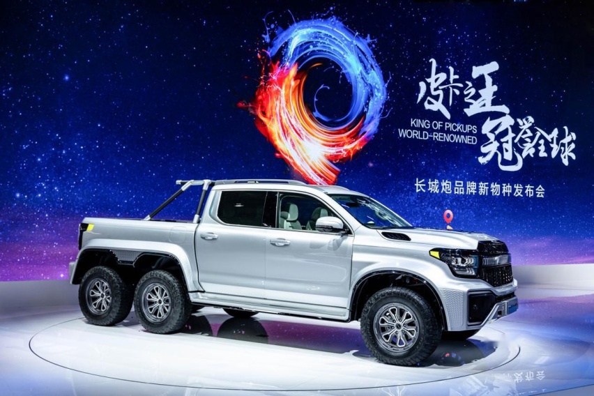 2023款乘用炮12.68万元起正式上市 长城炮最强皮卡阵容惊艳上海车