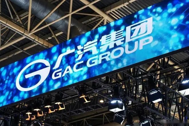 是谁逼急了曾庆洪