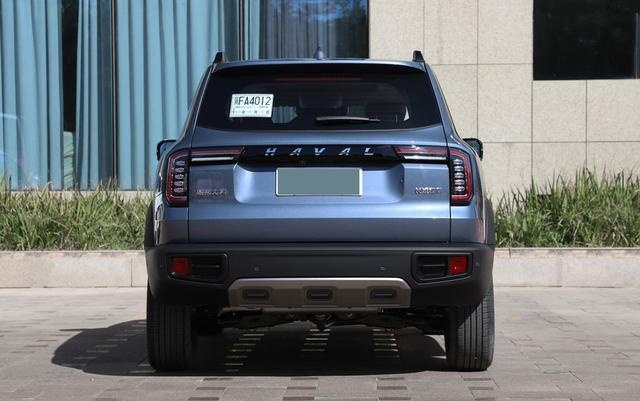 哈弗“大狗”瑞虎8PLUS新宝骏旅行车，刷新了对国产车的认知