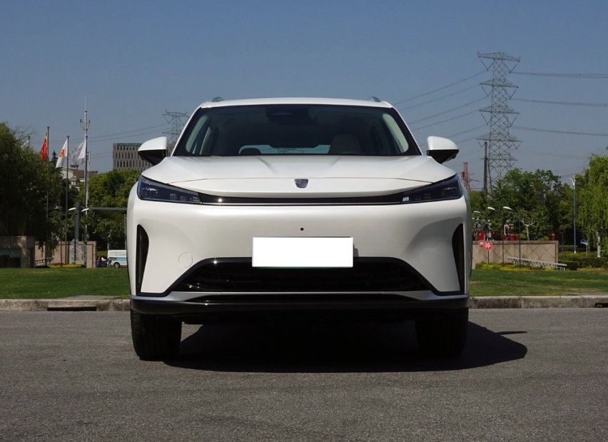 比亚迪宋DM-i的全新对手，续航超1300km，上汽出品，不足15万
