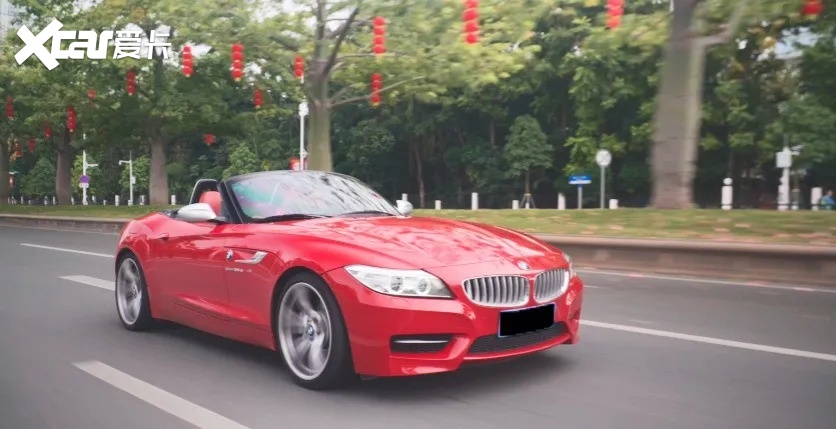 花100万买Z4 有病？