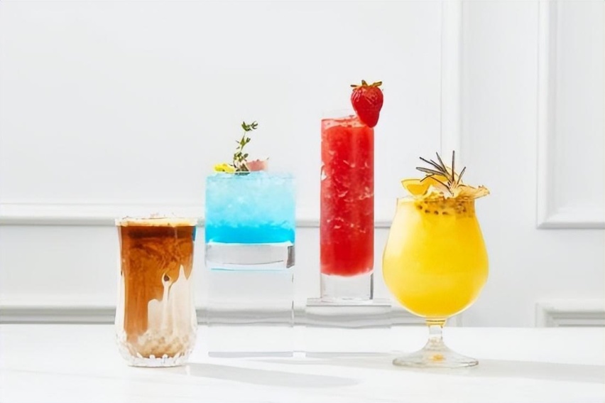 味蕾盛宴！VOGUE CAFÉ×C-HR给你送上最浓“秋爱”