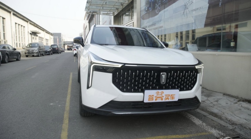探店体验一汽奔腾T55：8万预算也能买到高颜值的智能SUV！
