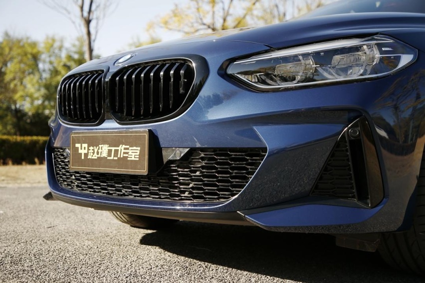 懂潮流、有个性体验BMW 2021款125i M运动曜夜版