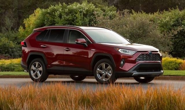 丰田RAV4海外售价曝光 起售价约17万元人民币