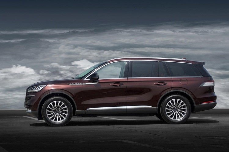 起步3.0T/二排独立座椅，年内上市的它将直接竞争X5/Q7