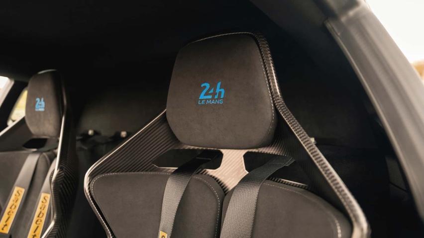 限量一百台，售价第二贵，Alpine A110R勒芒版亮相