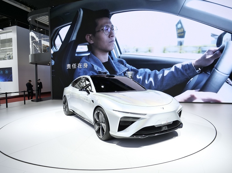 【上海车展】合众第一台轿车哪吒S发布 续航超1100km