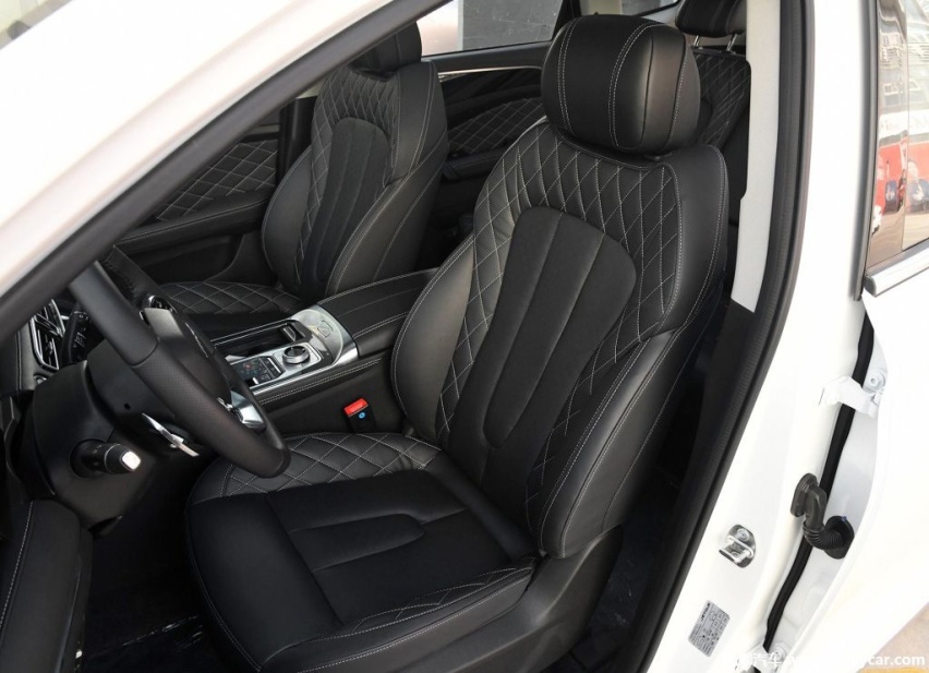1024x0_1_q95_autohomecar__ChcCr13SZemAT99IAAaCUU2CcAA907.jpg
