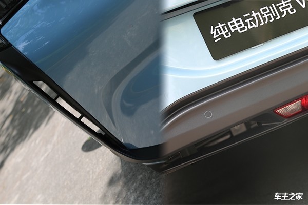 加速没有电流声的纯电动 试驾别克VELITE 6