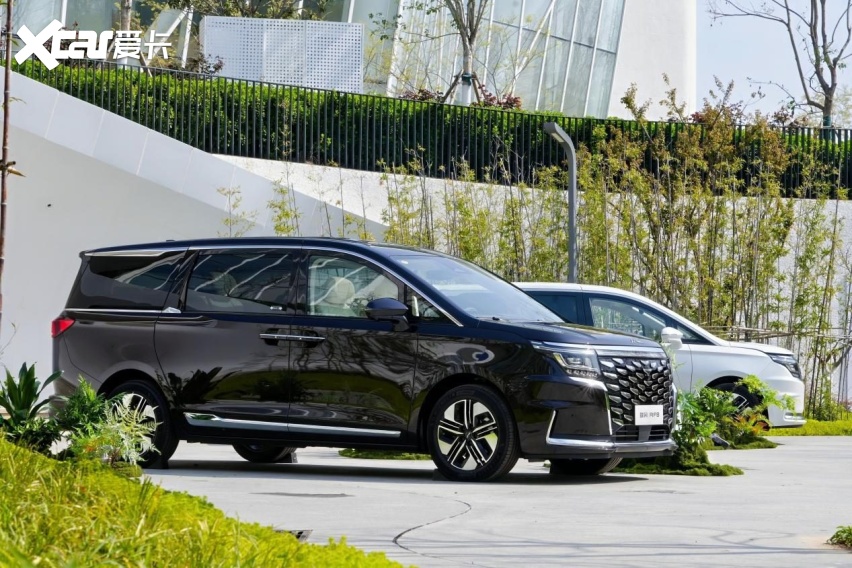 三把钥匙解锁幸福：瑞风RF8悦享系列的“全能满配”是如何炼成的？(图2)