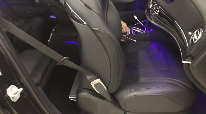 豪华车必备，奔驰S320 S350加装后排电动腿托，脚托案例
