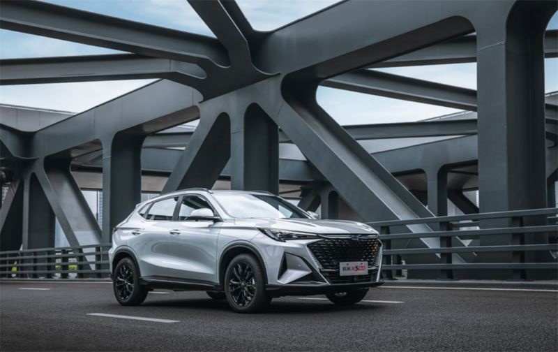 10万级别SUV，欧尚X5 PLUS和传祺影速怎么选？