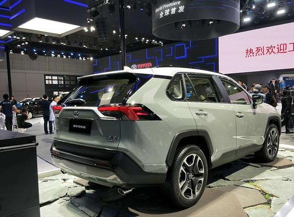 全新一代丰田RAV4登陆中国市场！或搭载凯美瑞同款动力总成