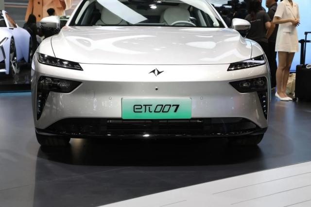 还在等小米SU7？eπ007或许才是我们想要的“六边形战士”