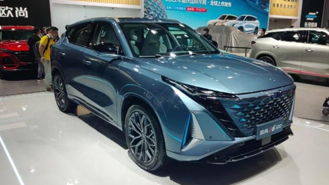 纯电续航、配置都比宋PLUS DM-i高,欧尚Z6 插混值得买吗?