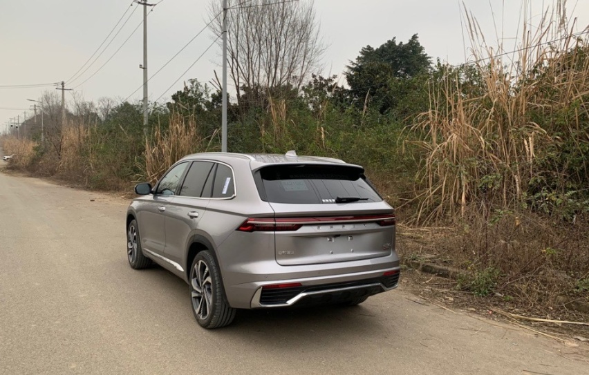 试驾星越L燃油版，16.82万，为什么买它不买CR-V？
