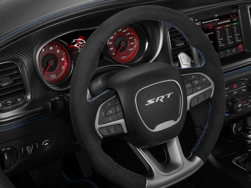 autohomecar__ChsEmF1Urv6AH18kAAY3KSimClg114.jpg