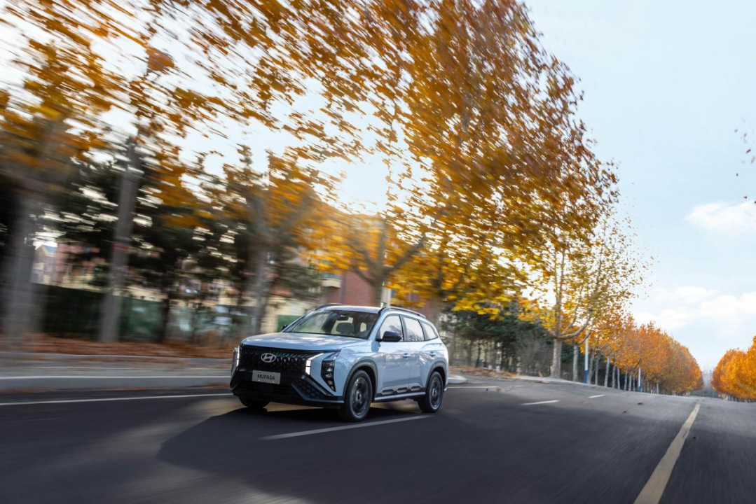 ԇ�{ix35���S��ȼ�͐ۺ��ߵ��r���x��