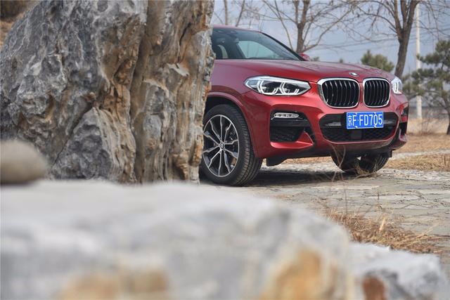 眼看SUV Coupe火起来,它应该什么样?找根标杆吧