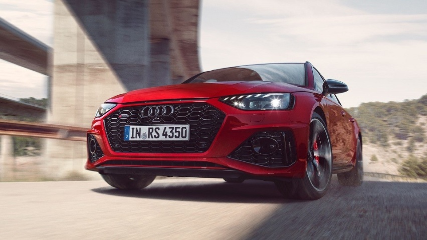 零百加速4.1秒，新奥迪RS4 Avant，年轻人最爱的旅行车！