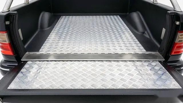 脑回路清奇 奔驰E级旅行车改装皮卡