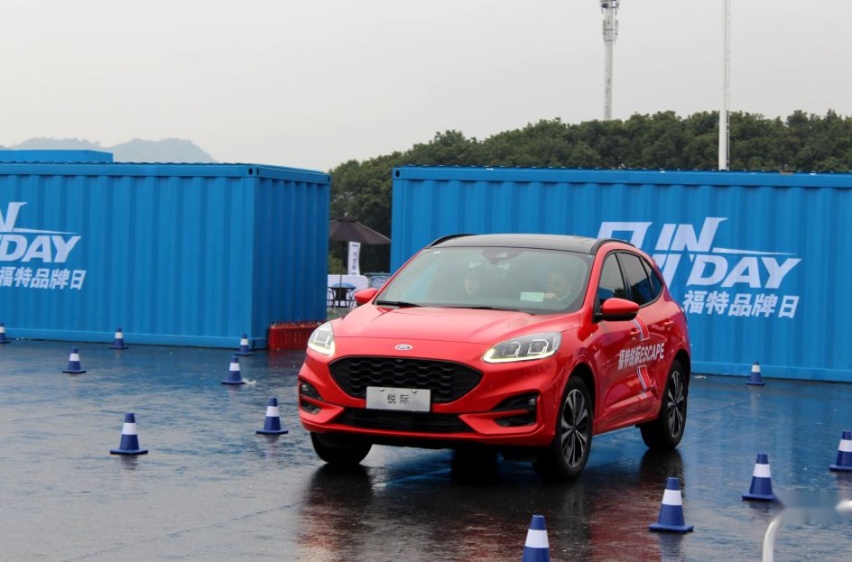 20万内买2.0T合资四驱SUV，福特锐际将开启新一轮洗牌？
