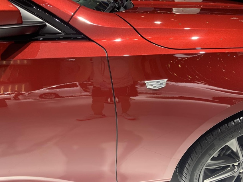 同级唯一豪华后驱车，凯迪拉克CT4毛病不少，到底能买吗？