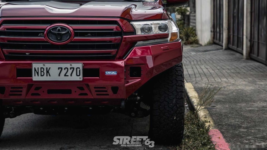 manila-proofed-toyota-land-cruiser (8).jpg
