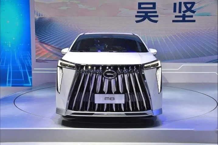 大涨9万，售价虚高？广汽传祺M8宗师系列车型亮相天津车展