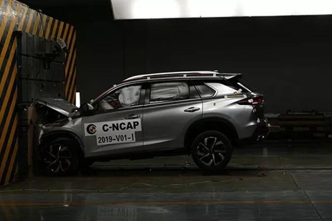 广汽传祺：拼颜值 还不够！拥有超五星安全家族才够硬