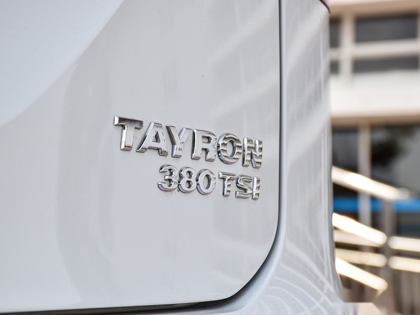 2019年印象最深刻的车：该卖10万的SUV卖5万块！