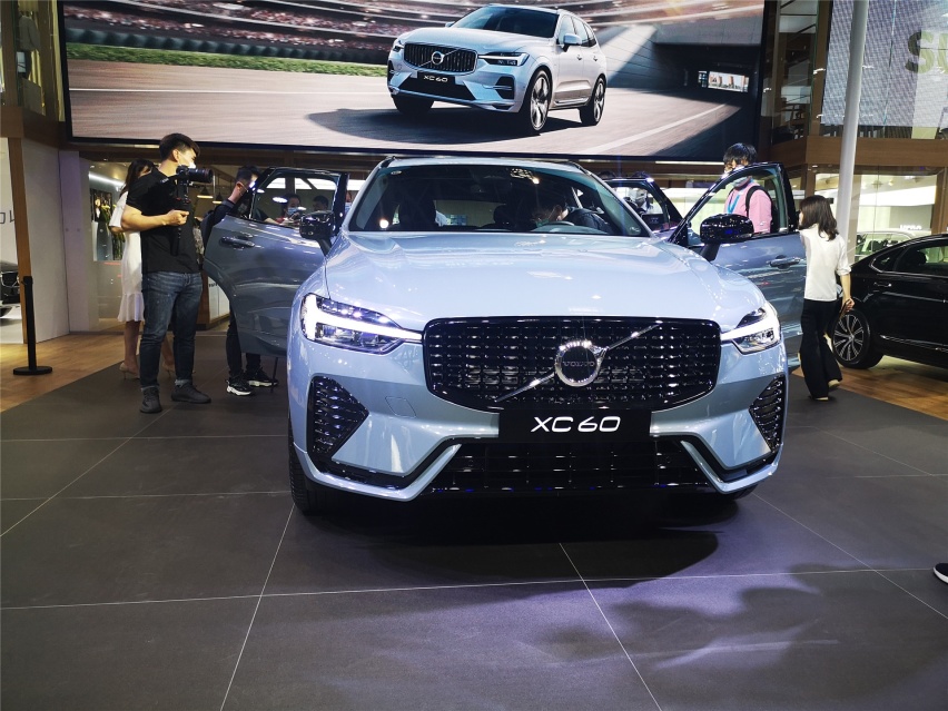 实拍全新沃尔沃XC60：外观小改，真正的变化不算少