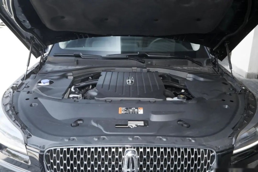 3.0T+四驱，宝马X5靠边站，林肯飞行家官降6.4万！