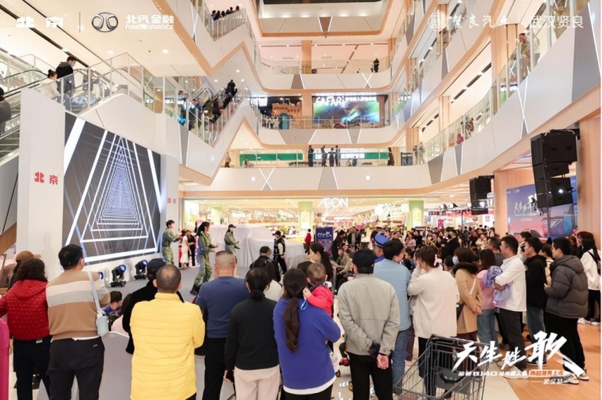 天生姓敢，“潮”为人先！全新BJ40城市猎人版武汉站正式上市
