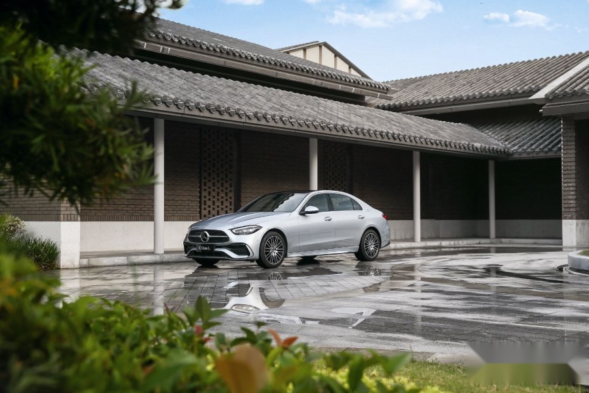 三叉星销量担当，1.5T+48V加持，试驾体验奔驰全新C级
