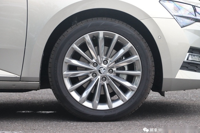斯柯达速派380首试：除了MQB还能带来什么新鲜感？