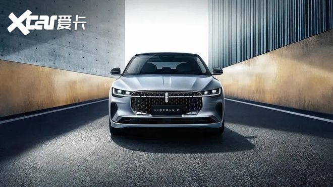 林肯Z vs. 奥迪A4L: 豪华定义的争夺战
