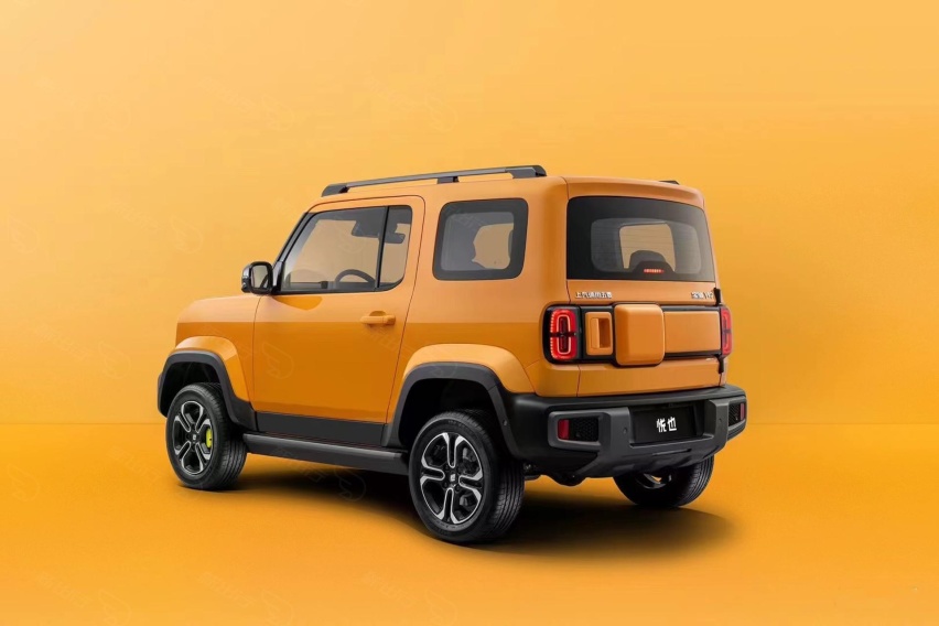 造型设计模仿吉姆尼，五菱纯电SUV“悦也”其实不能越野！