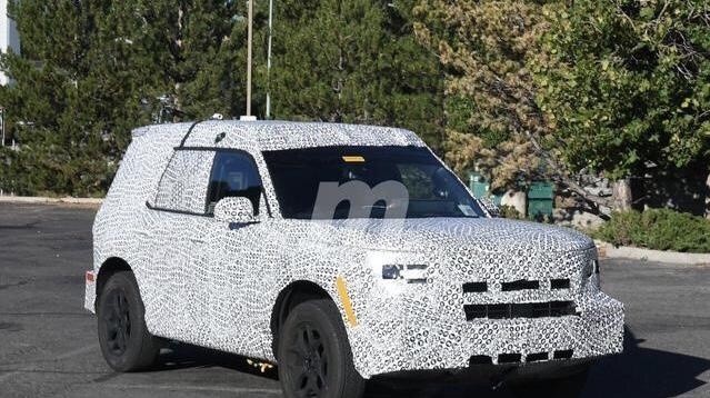 福特硬派SUV Bronco渲染图曝光，将与福特翼虎同平台打
