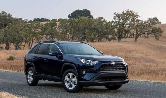 丰田RAV4海外售价曝光 起售价约17万元人民币