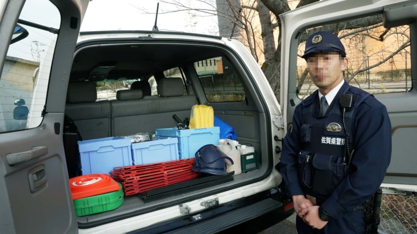 日本特种车长什么样？基于丰田经典车型改装 配罕见4.7升V8发动机