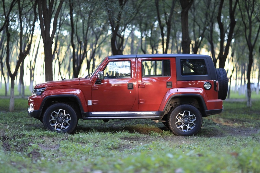 BJ40PLUS 2.3T 10000公里行驶感受及改装分享