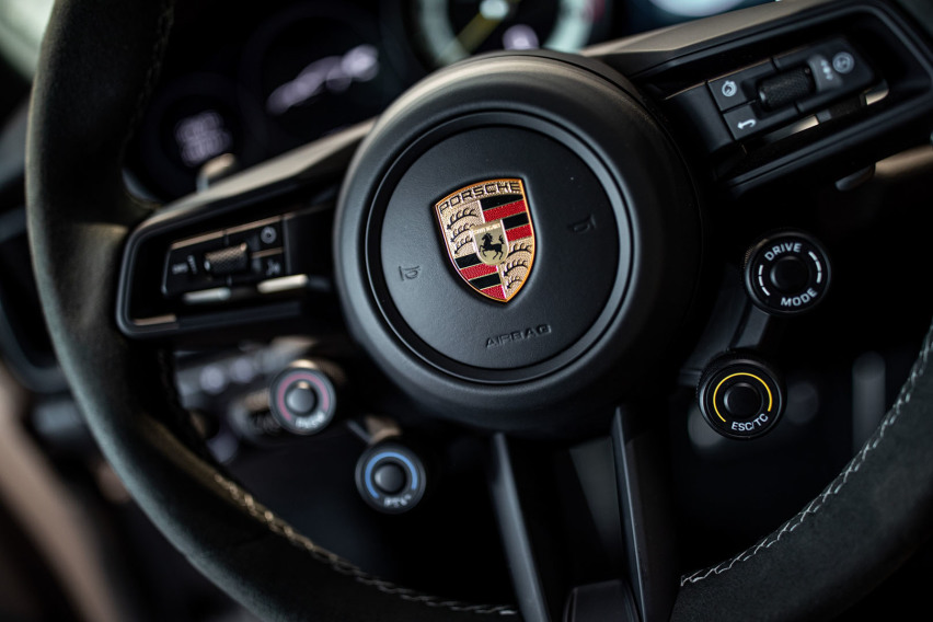 硬核赛道机器 实拍保时捷911 GT3 RS