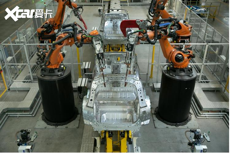 2023上半年中国汽车质量排行榜，极狐缘何力压群雄喜提双料冠军？