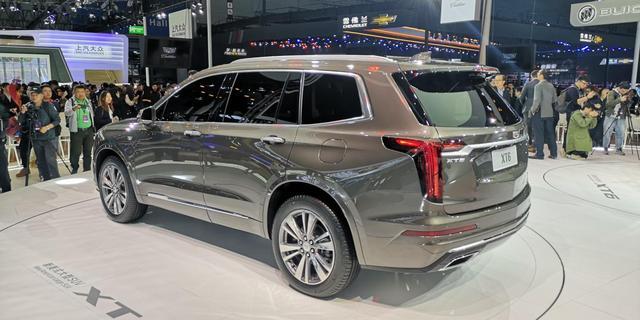 凯迪拉克XT6亮相，2.0T+9AT配主动变缸技术 你还看宝马X5？