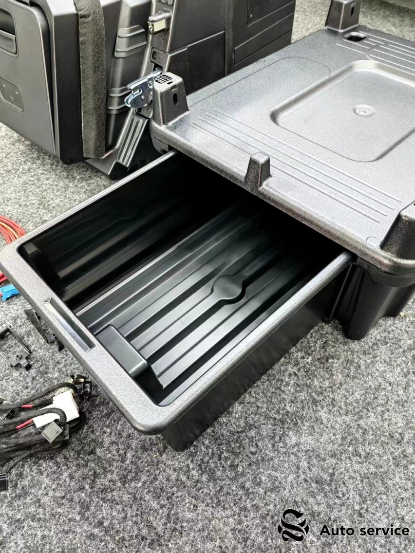 迈巴赫S480升级原厂车载冰箱是什么样体验
