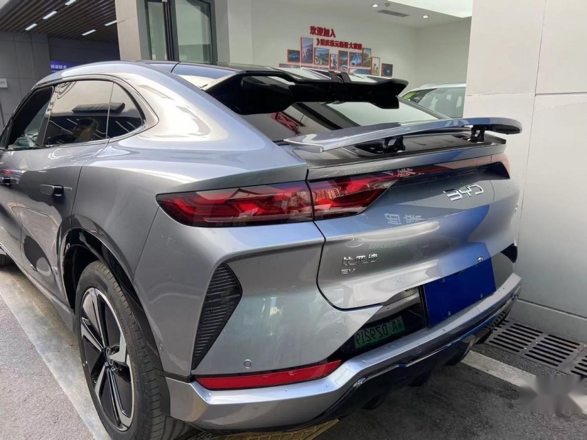 价格战再升级！全系800V的小鹏G6 18.99万起，比亚迪宋L能否接
