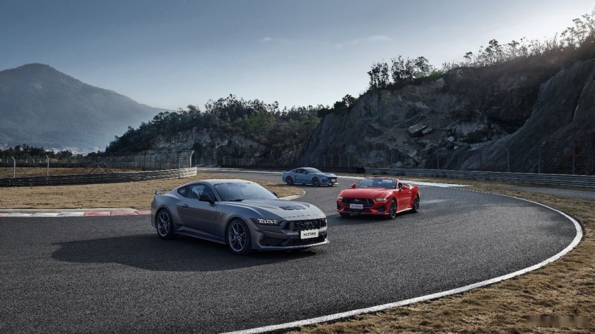 全新福特Mustang®硬顶性能版与敞篷运动版将于北京车展中国首秀